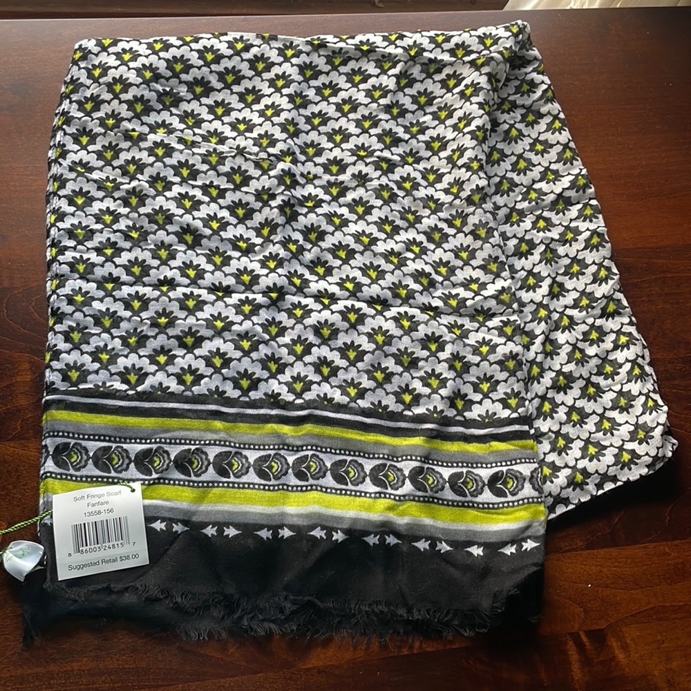 Brand New Vera Bradley Scarf